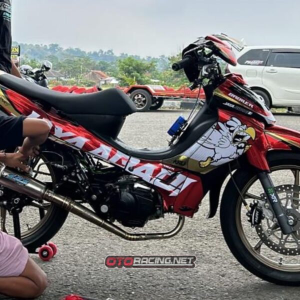 Perdana Bikin Motor Road Race 5Tp, Guruh Putra Percayakan Urusan Engine Kepada Pasukan Broiler!!