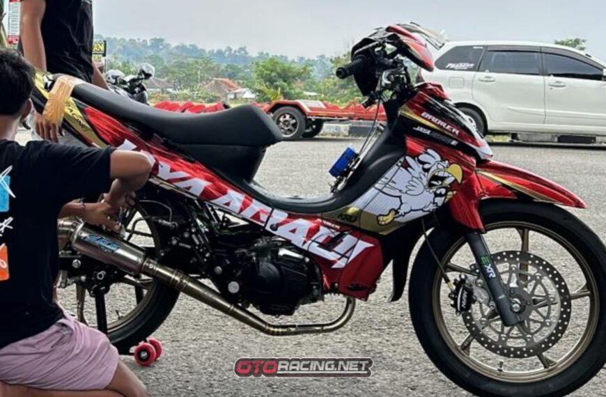 Perdana Bikin Motor Road Race 5Tp, Guruh Putra Percayakan Urusan Engine Kepada Pasukan Broiler!!