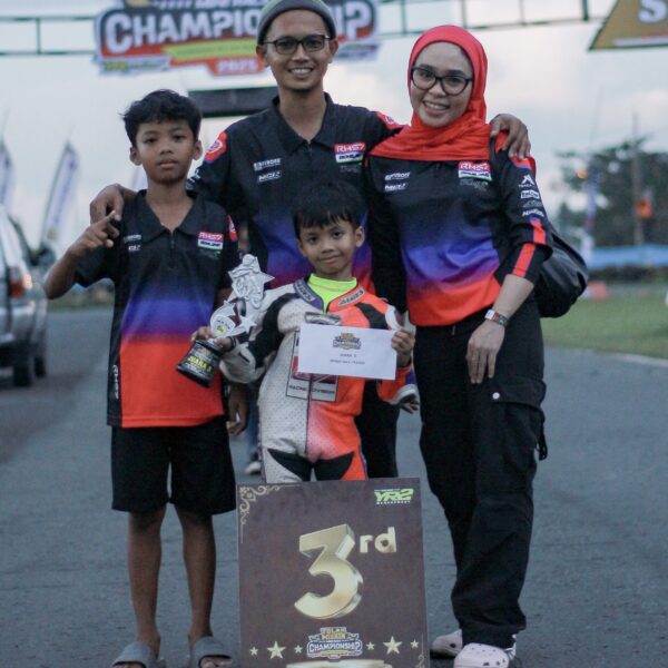 Tolak Miskin Mini Race Boyolali 2025: Kondisi Kurang Fit, Bilal Tampil Maksimal dan Raih Podium di Kelas Mini GP Usia 7 Tahun
