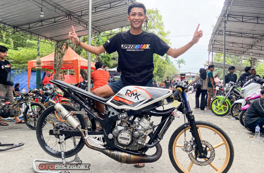 Drag Bike Slawi: Pecah Tellor! Ninja 155 Std RMKA FIX Racing Purwokerto Raih Podium 1 dan 2 Lewat Renaldi Vanson dan Tegar Sanjaya
