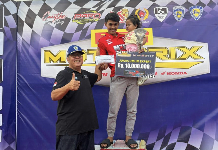 Push 1 Malam, M2S Kate Kalteng Sikat Juara Umum Expert di Motoprix Seri 2 Boyolali Bersama Aqshal Ilham