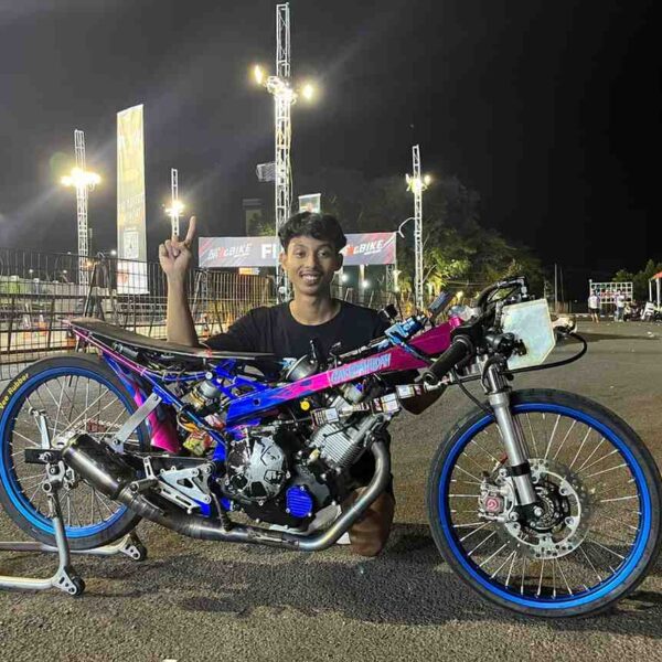 Black Dragbike Malang: MX King 200cc Gak Udah – Udah Motorsport Menang Lagi, Ilham Loco Podium 1 Deby Podium ke 2