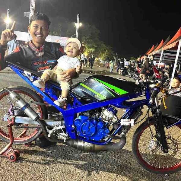 Black Dragbike Malang: Tampil Sebagai Tuan Rumah, Deni Deblonk Jawara Ninja 155cc Std “Ninjaku Tak Pernah Ingkar Janji”