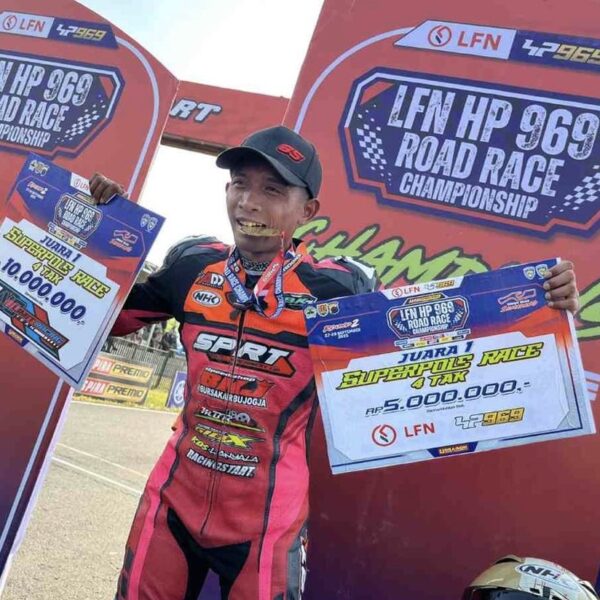 LFN Seri 2 Semarang: M Erfin Tampil Istimewa, Menangi Race Superpole MP1 dan Kantongi Rp15 Juta!