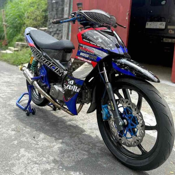 HLB Racing Lereng Gunung Bromo Siap Turunkan Tiga Pebalap di Night Race Road Race Batu!