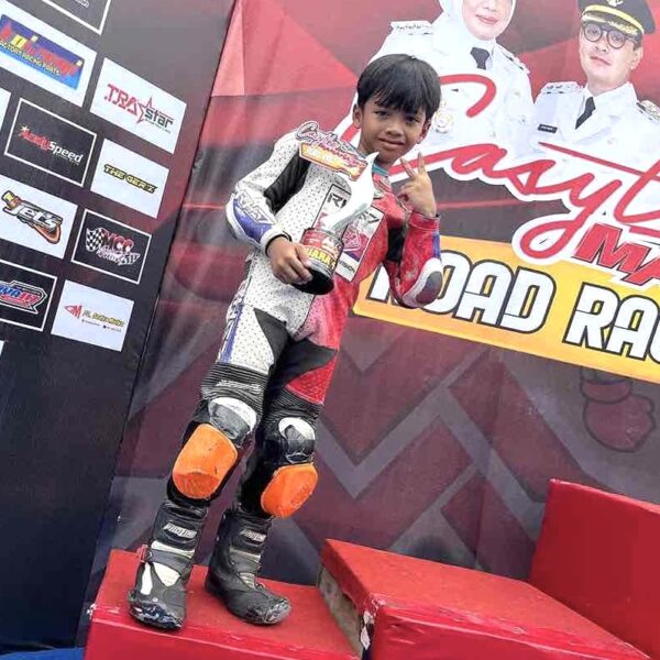 Manahadap Purworejo: Perjuangan Gigih Bilal Berbuah Manis! Start dari Belakang hingga Crash, Tak Membuat Ia Menyerah!