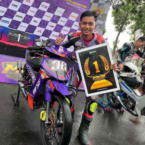 Final MCR 2025 Kediri: Rexy Kepo ‘Serba Usaha Marmer Tulungagung’ Kembali Raih Podium Terbaik Bebek 2Tak 116cc Open