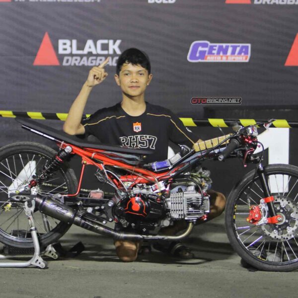 Sleep Engine 200cc PMJ Broiler Racing Aceh Pecah Telur di Black Drag Bike Malang!